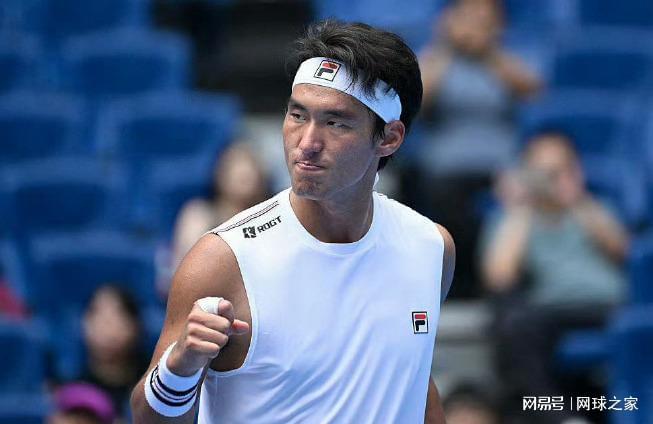 亚博体育平台-瓦大师不敌弗基纳，门大师降服马洛桑，姆博科进决赛，张帅再冲冠