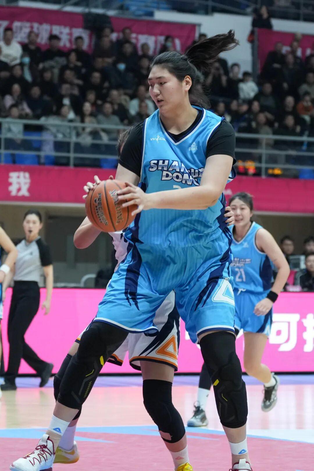 亚博体育APP-瞰体育｜张子宇之惑？中国篮球之殇！