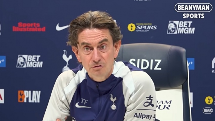 亚博体育平台-对维拉时伤退！弗兰克确认：里沙利松腿筋受伤，将缺席长达7周