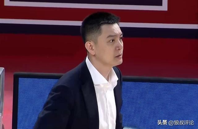 亚博-杨鸣:第四节关键球总是差一口气 这种情况连续出现大家会有点阴影