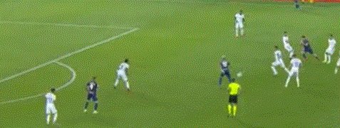 亚博体育app登录-【西甲】维尼修斯2度扳平 贝尔头筹本泽马2传皇马平