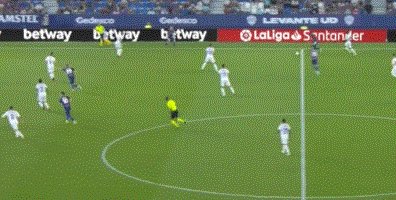 亚博体育app登录-【西甲】维尼修斯2度扳平 贝尔头筹本泽马2传皇马平